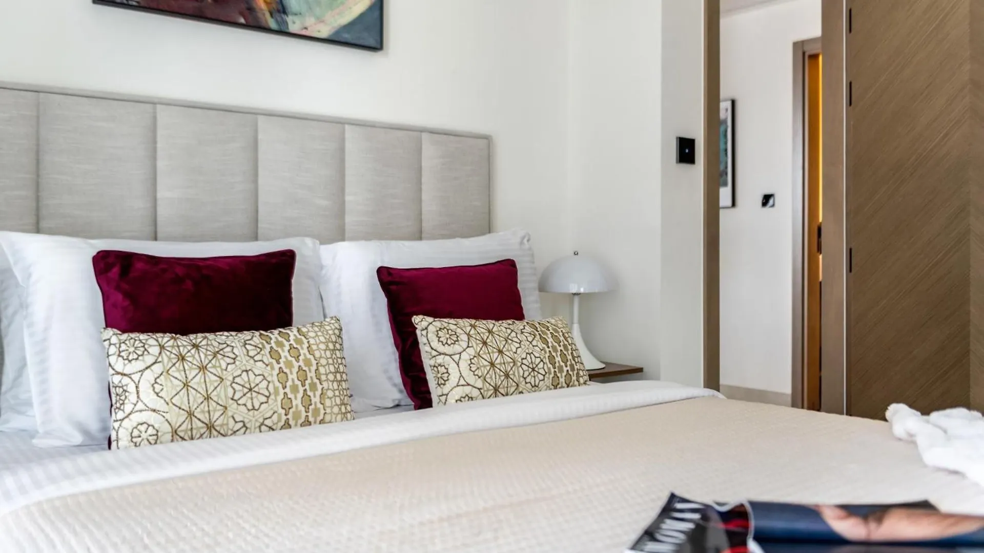 The Smart Concierge - Binghatti Canal Dubai United Arab Emirates