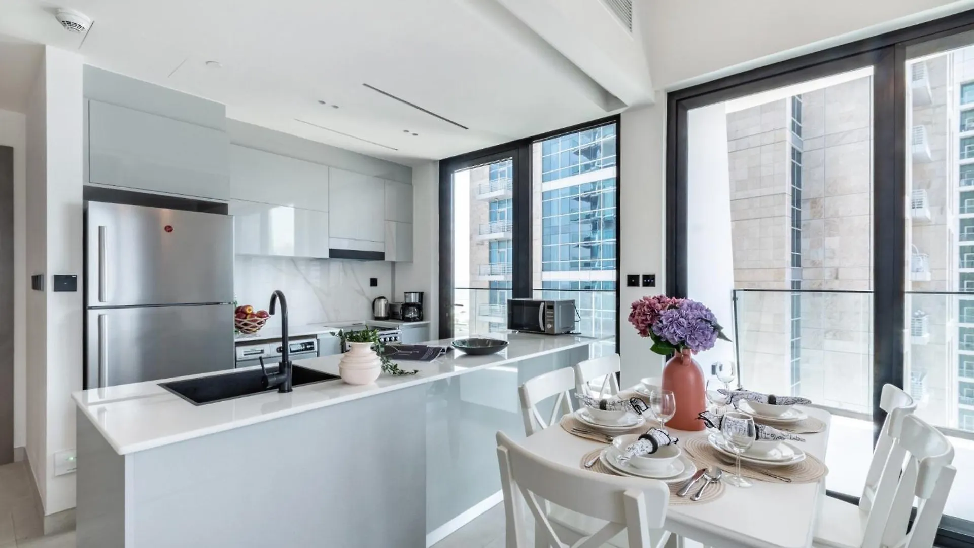 Apartment The Smart Concierge - Binghatti Canal Dubai